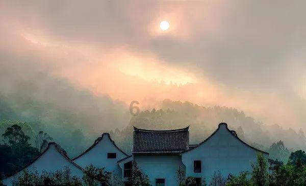 阴森的郊区